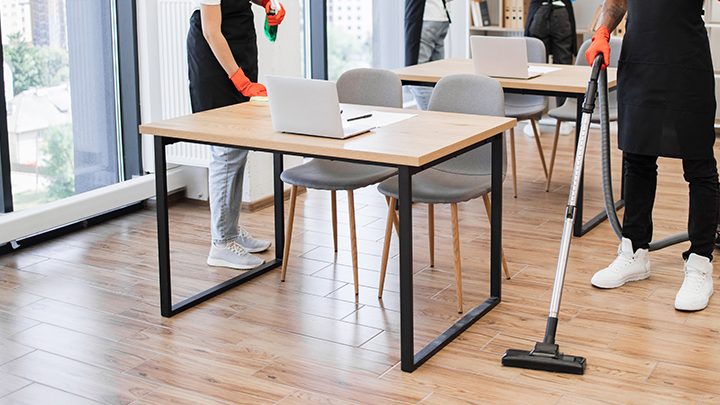 Checklist limpieza oficinas: tareas clave para un entorno profesional | SAUBER Cleaning & Services